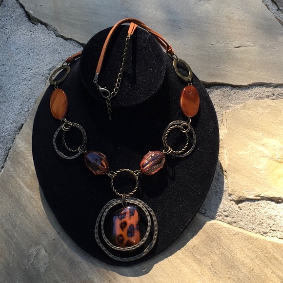 Necklace - Picture 2 of 2